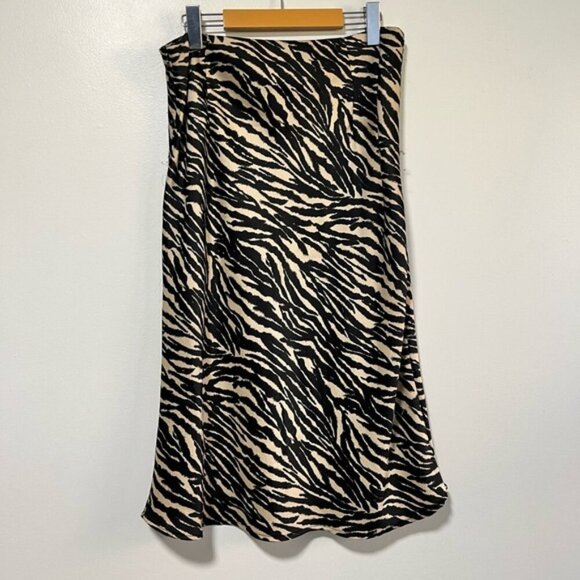 H&M Divided Zebra Print Midi Skirt - Women’s Size 12 - Picture 2 of 10